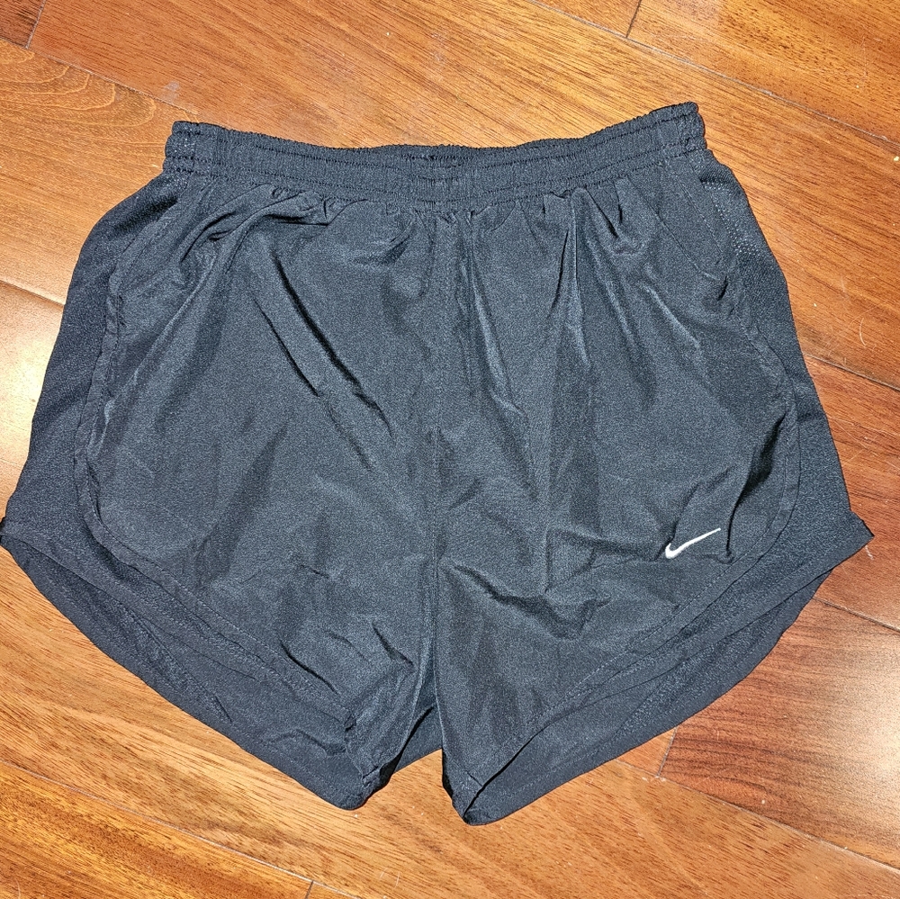Nike dry fit black shorts size XS - Picture 3 of 6